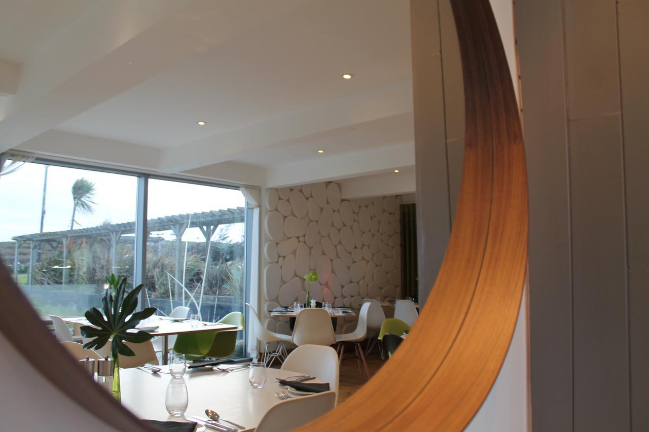 Elements Hotel Bude Bagian luar foto